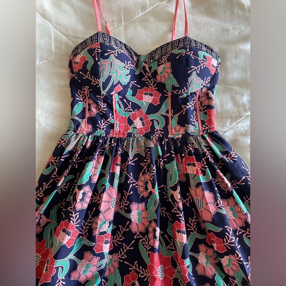 Band of Gypsies Floral Coral Pattern Bustier Dress - Picture 3 of 13